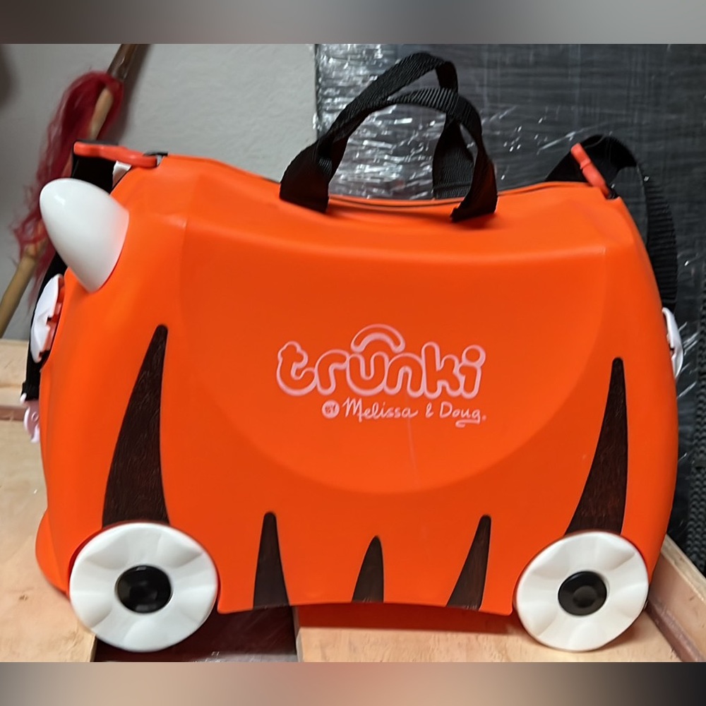 Trunki Tiger By Melissa & Doug Kids Lightweight Ride On Suitcase Luggage
